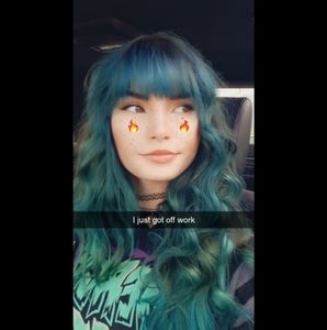 Meet your Posher, Amber